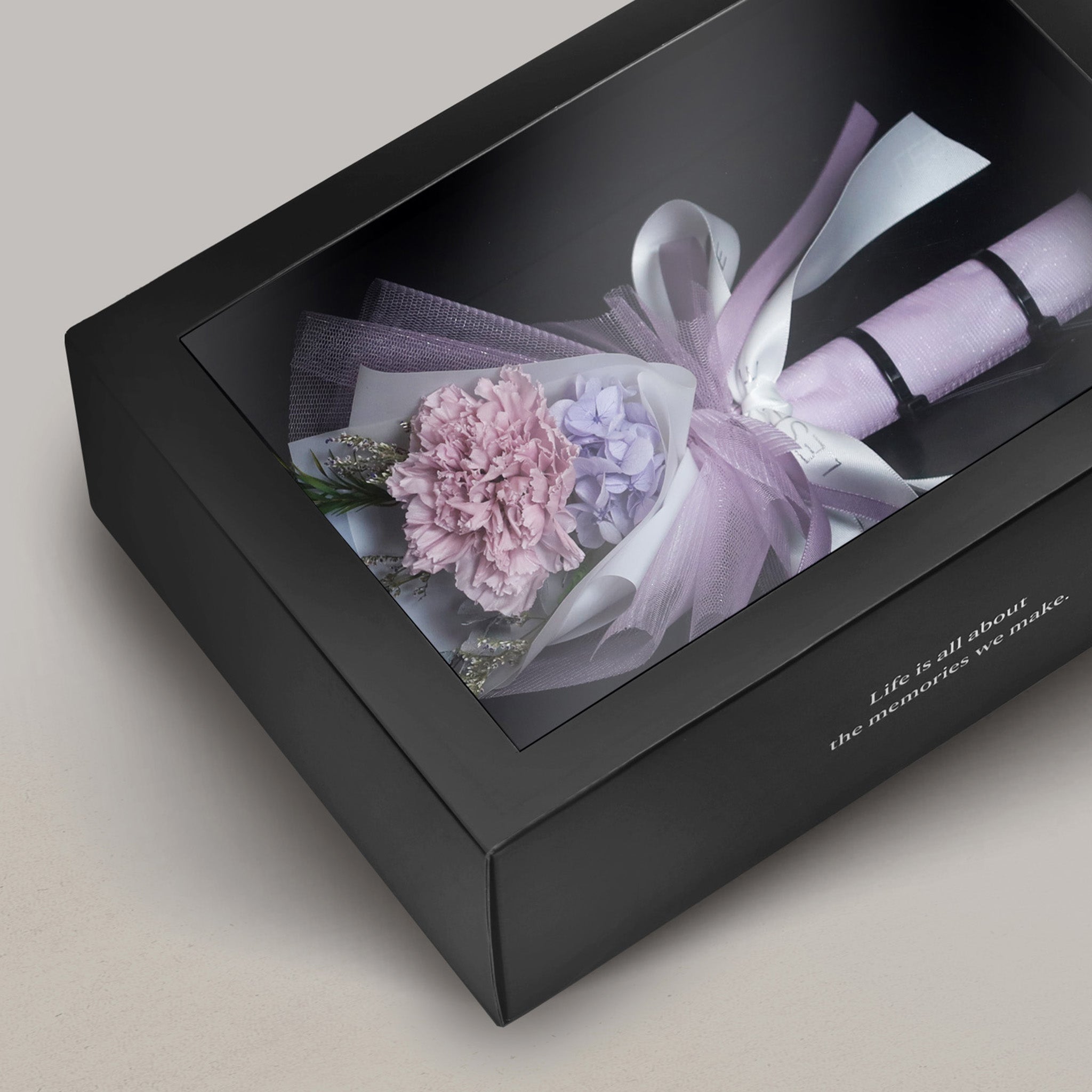 Ethereal Lilac Single Preserved Carnation Bouquet