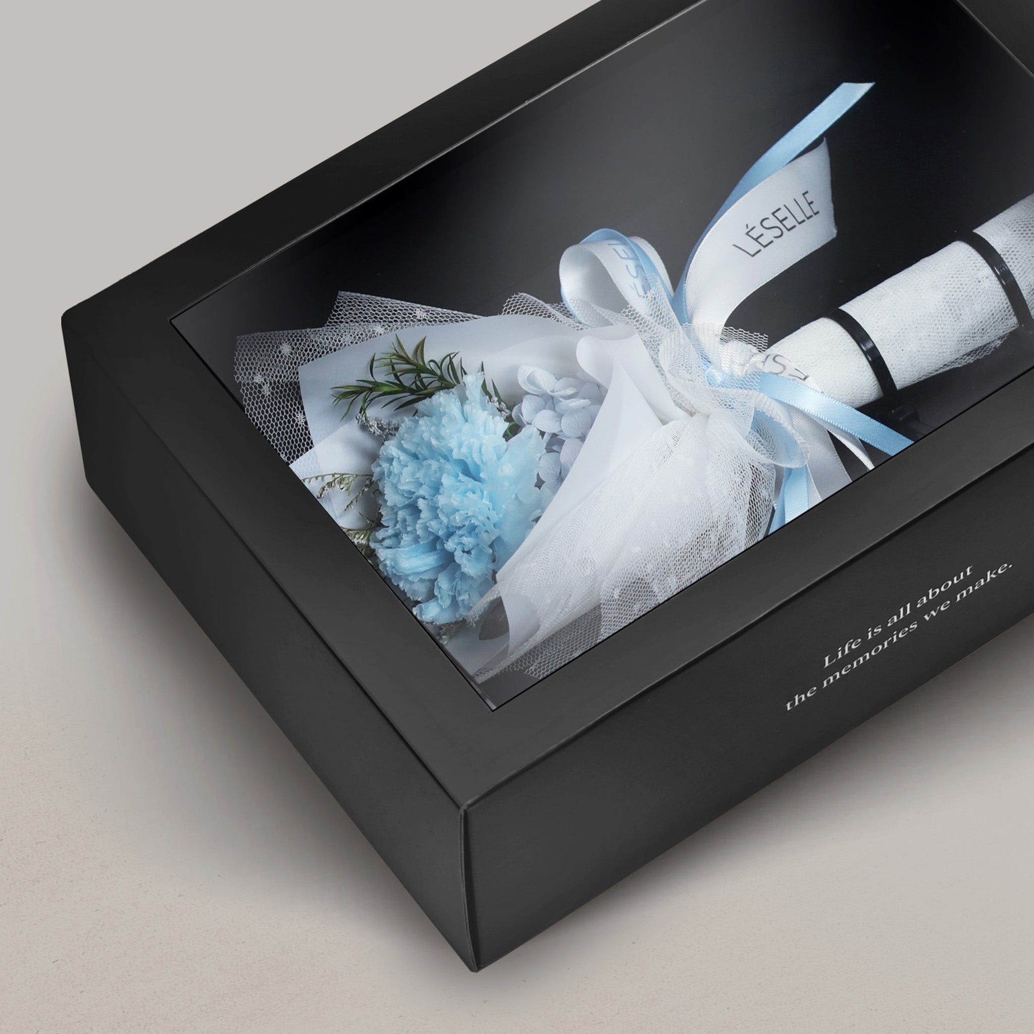 Serene Blue Single Carnation Preserved Bouquet